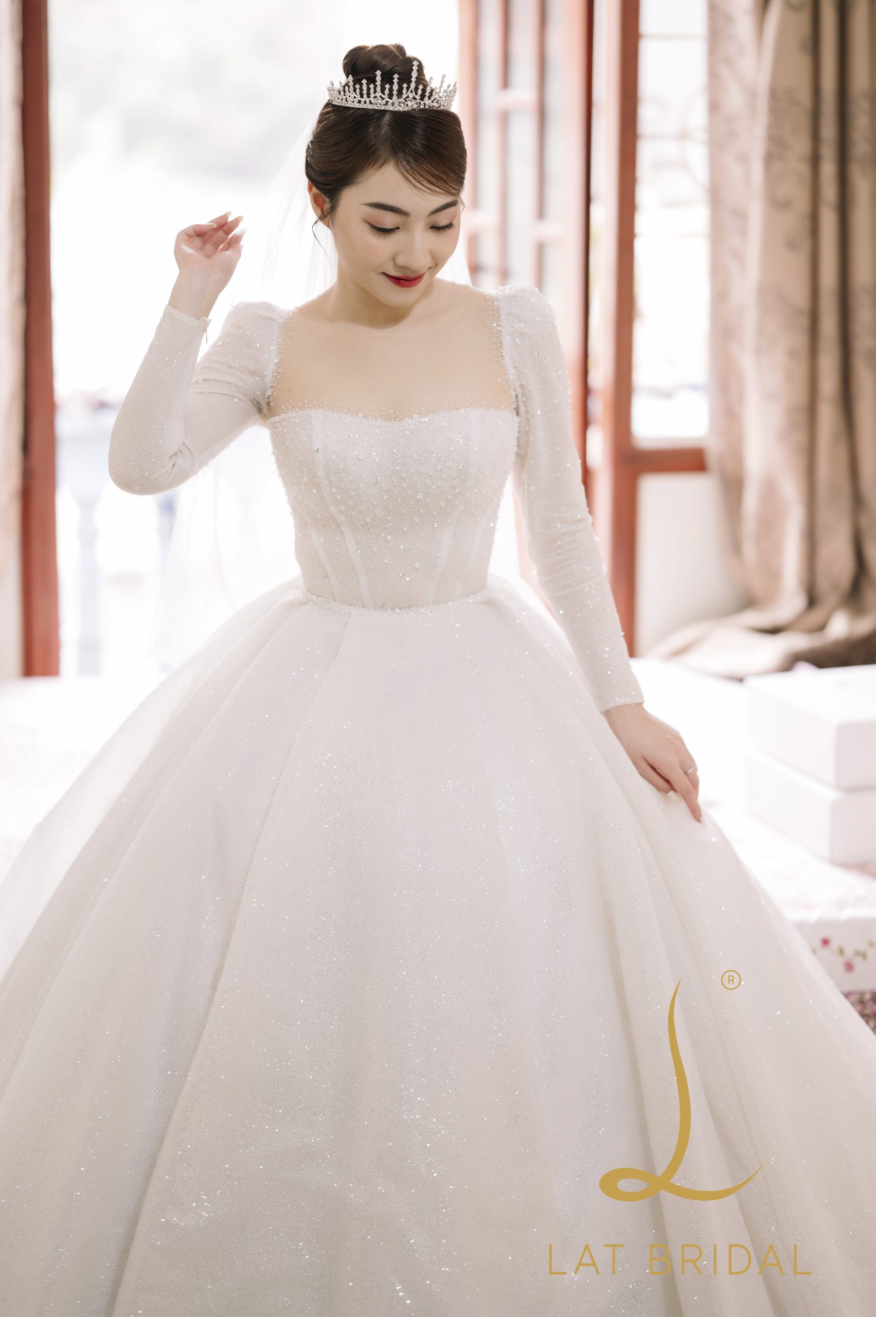 feedback Váy cưới thiết kế cao cấp LAT BRIDAL