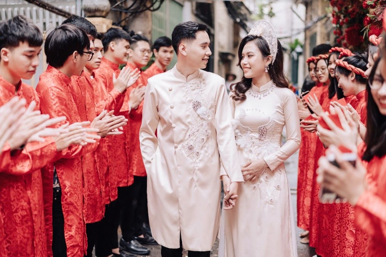 Lưu ý khi mặc áo dài cưới