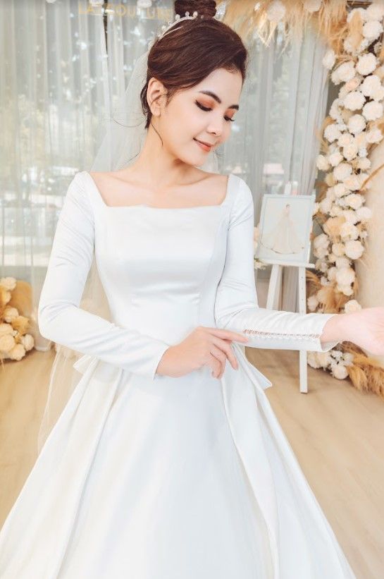 có nên chọn áo cưới tay dài