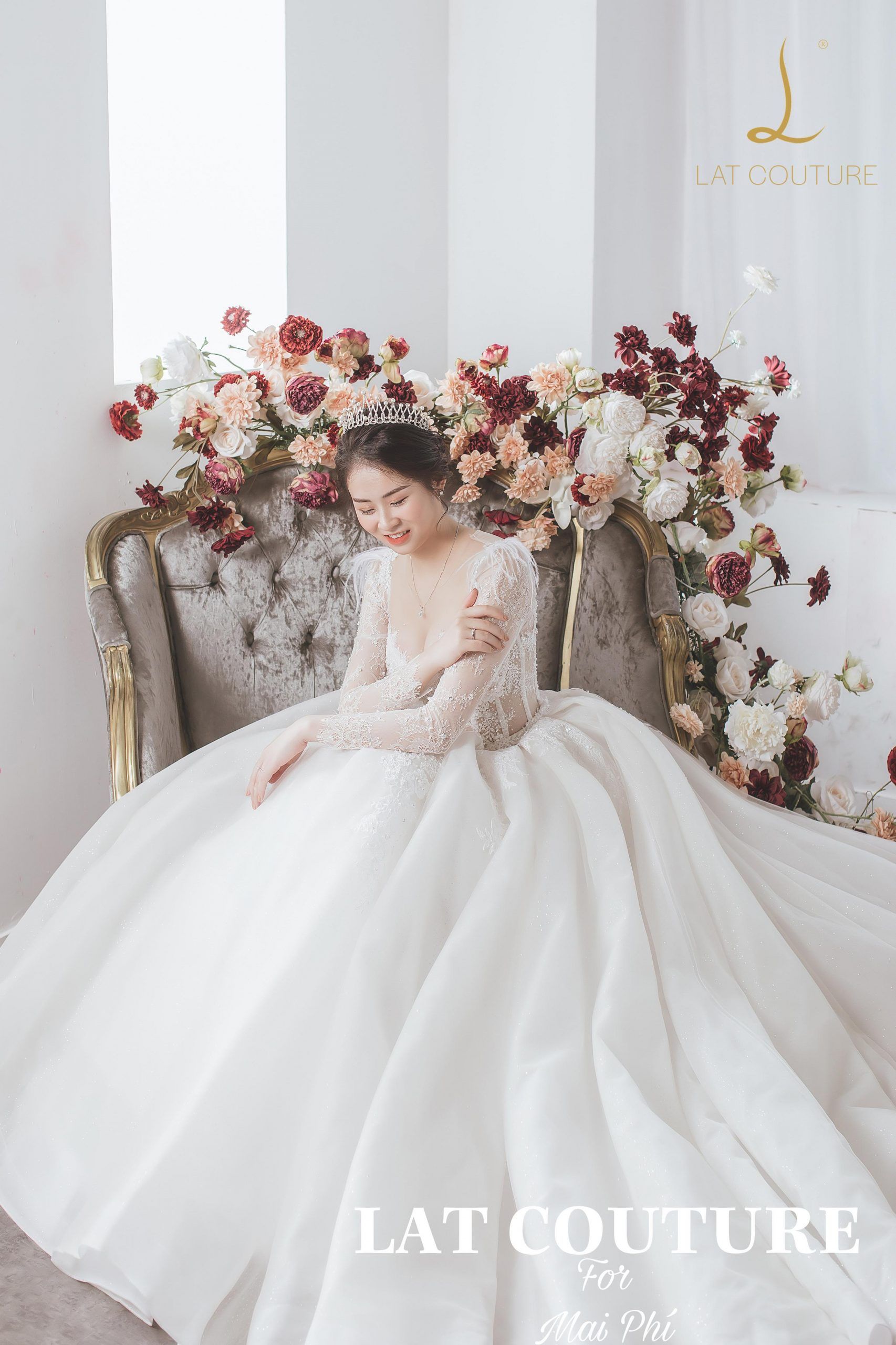 váy cưới cao cấp cho thuê của LAT BRIDAL