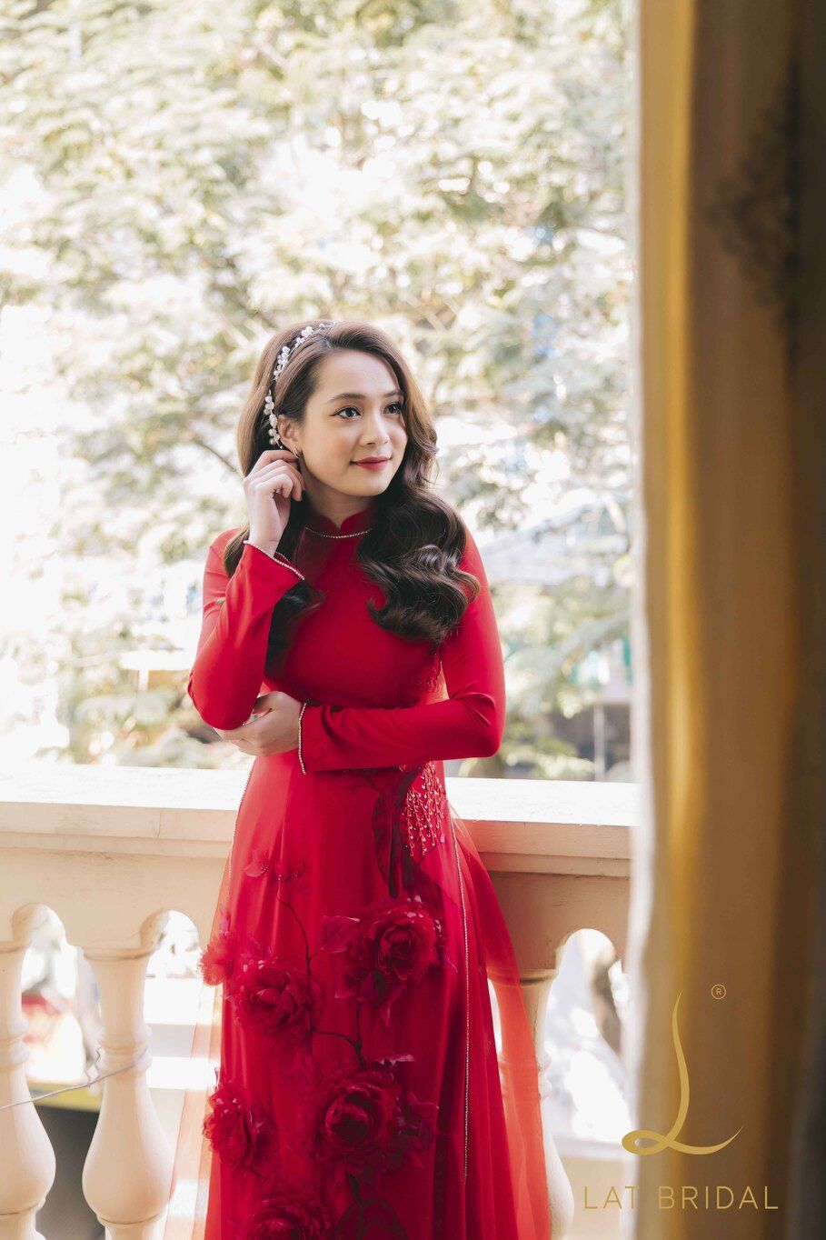 feedback áo dài sơn vân đỏ của cô dâu Lan Anh dành cho LAT BRIDAL