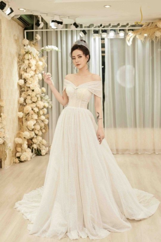 cách chọn váy cuoi phù hợp với dáng người