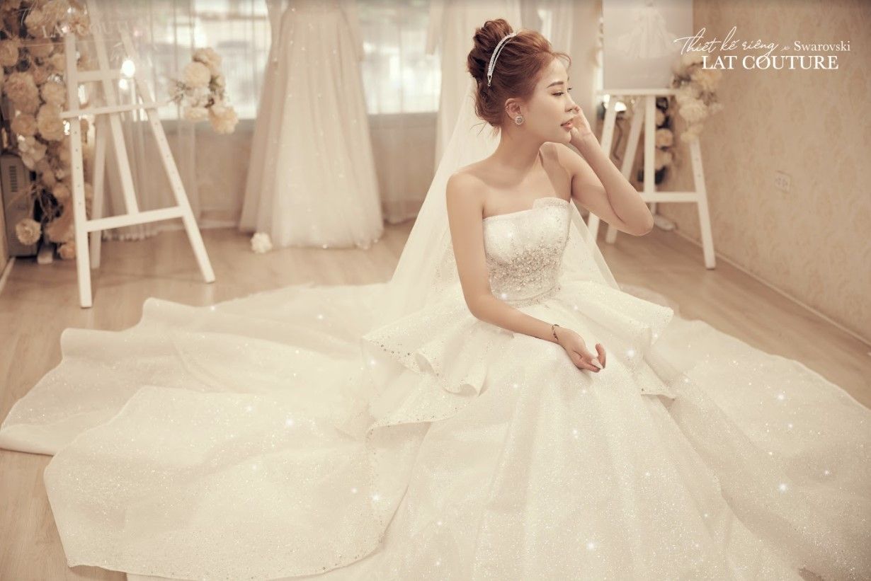 Quy trình may váy cưới theo yêu cầu của cô dâu Hà My