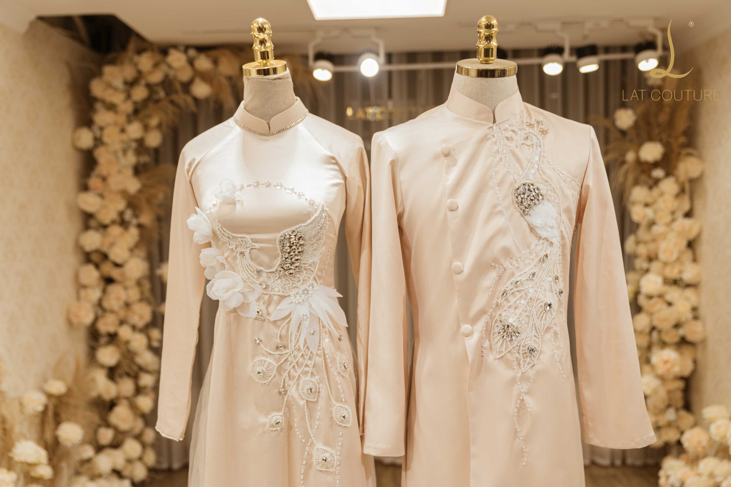 Áo dài thiết kế riêng Uyên bi