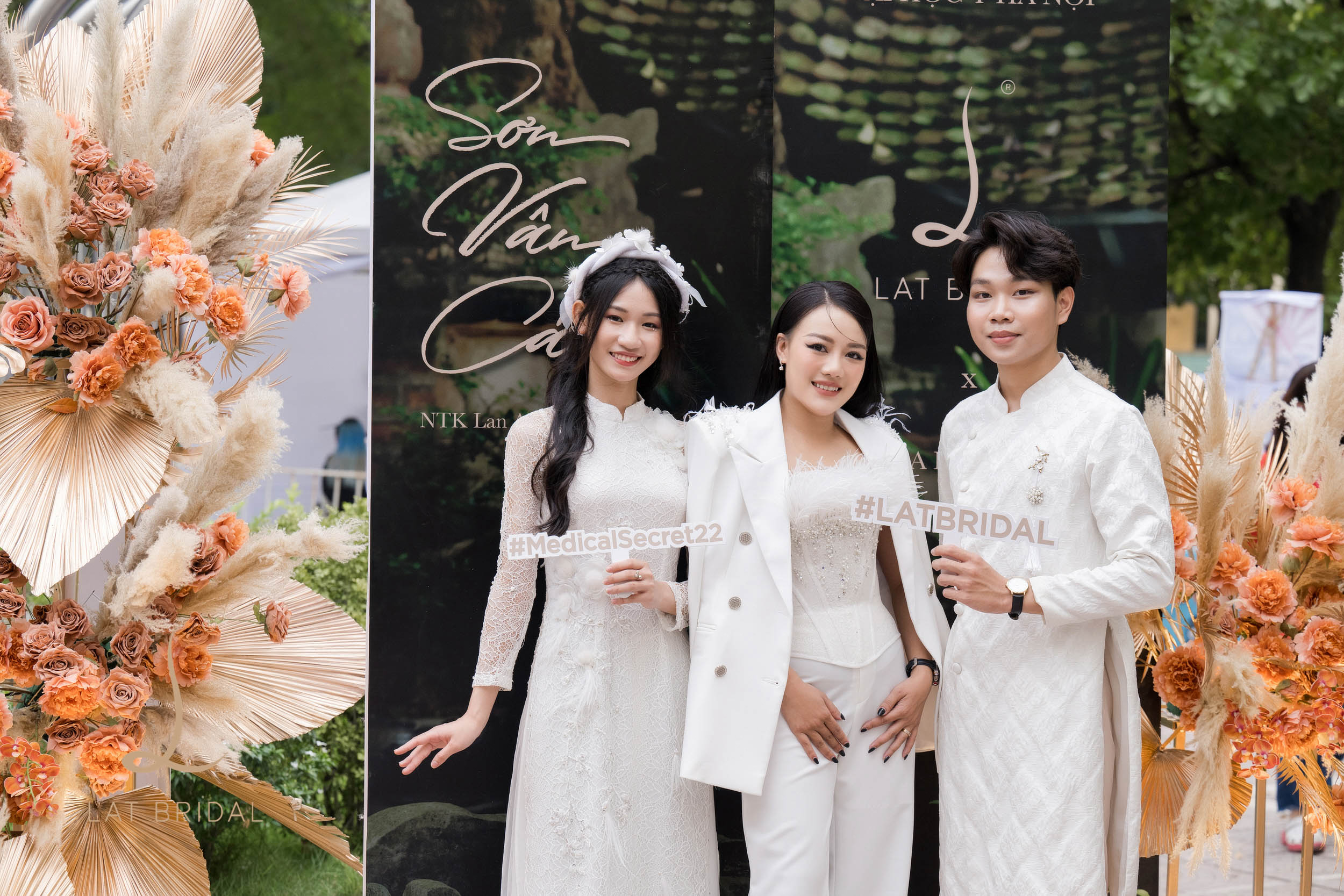 BST áo dài Sơn Vân Các tại cuộc thi Medical Secret