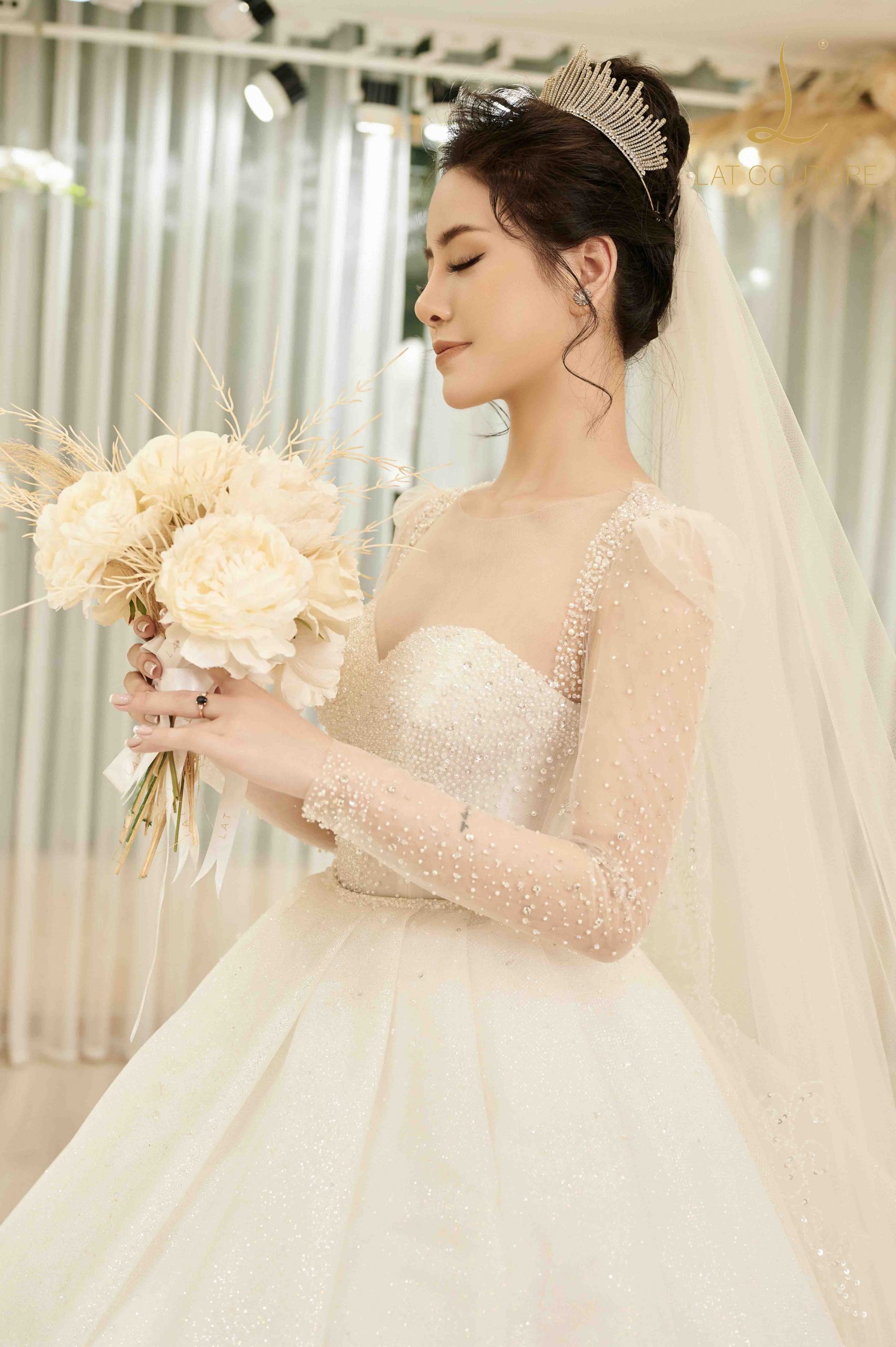 Váy cưới thiết kế cao cấp LAT COUTURE 04