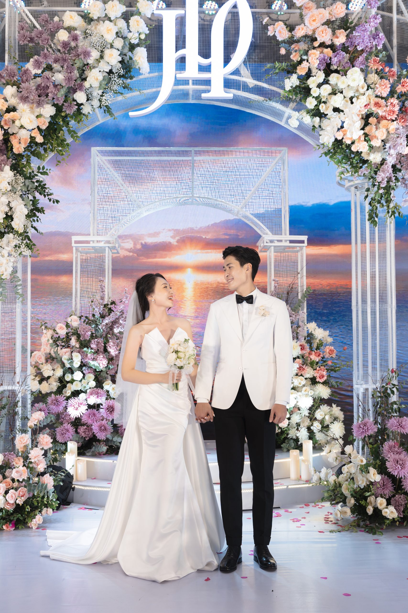 Váy cưới thiết kế Leena Minimalism - Ảnh 7