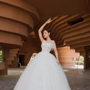 Váy cưới thiết kế Linci Dress