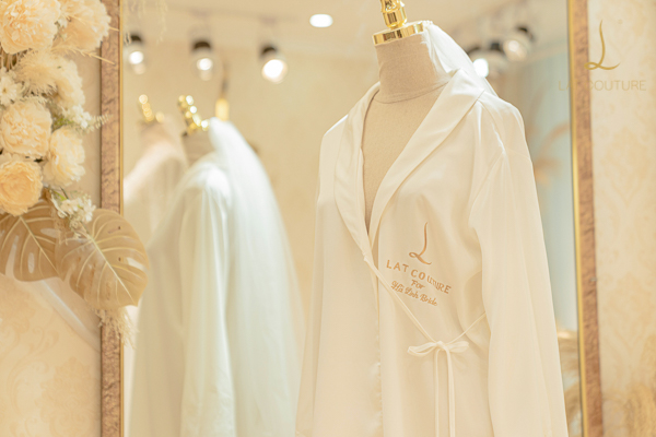 Váy cưới thiết kế riêng Hà Linh