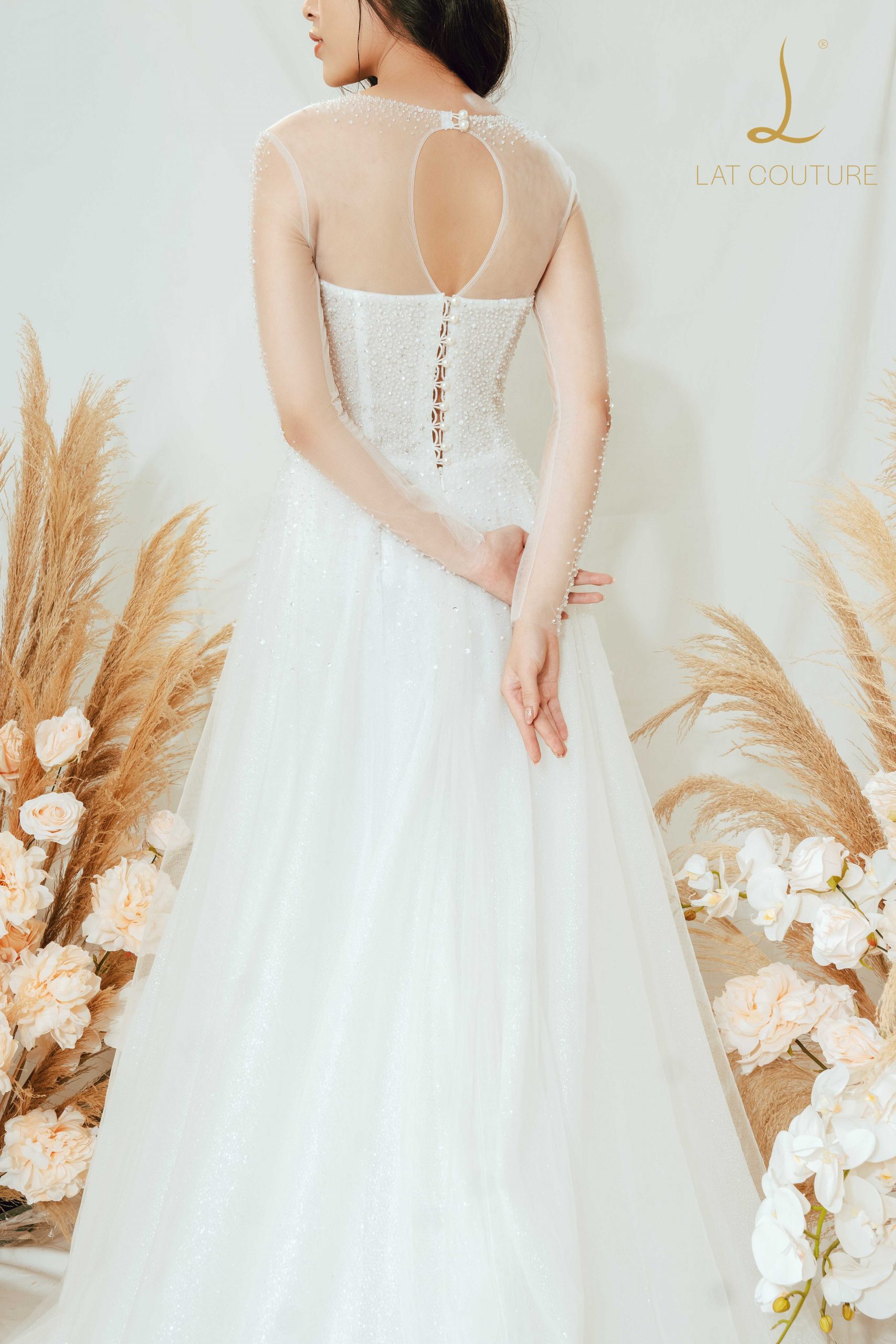 Váy cưới thiết kế riêng Hà Trang