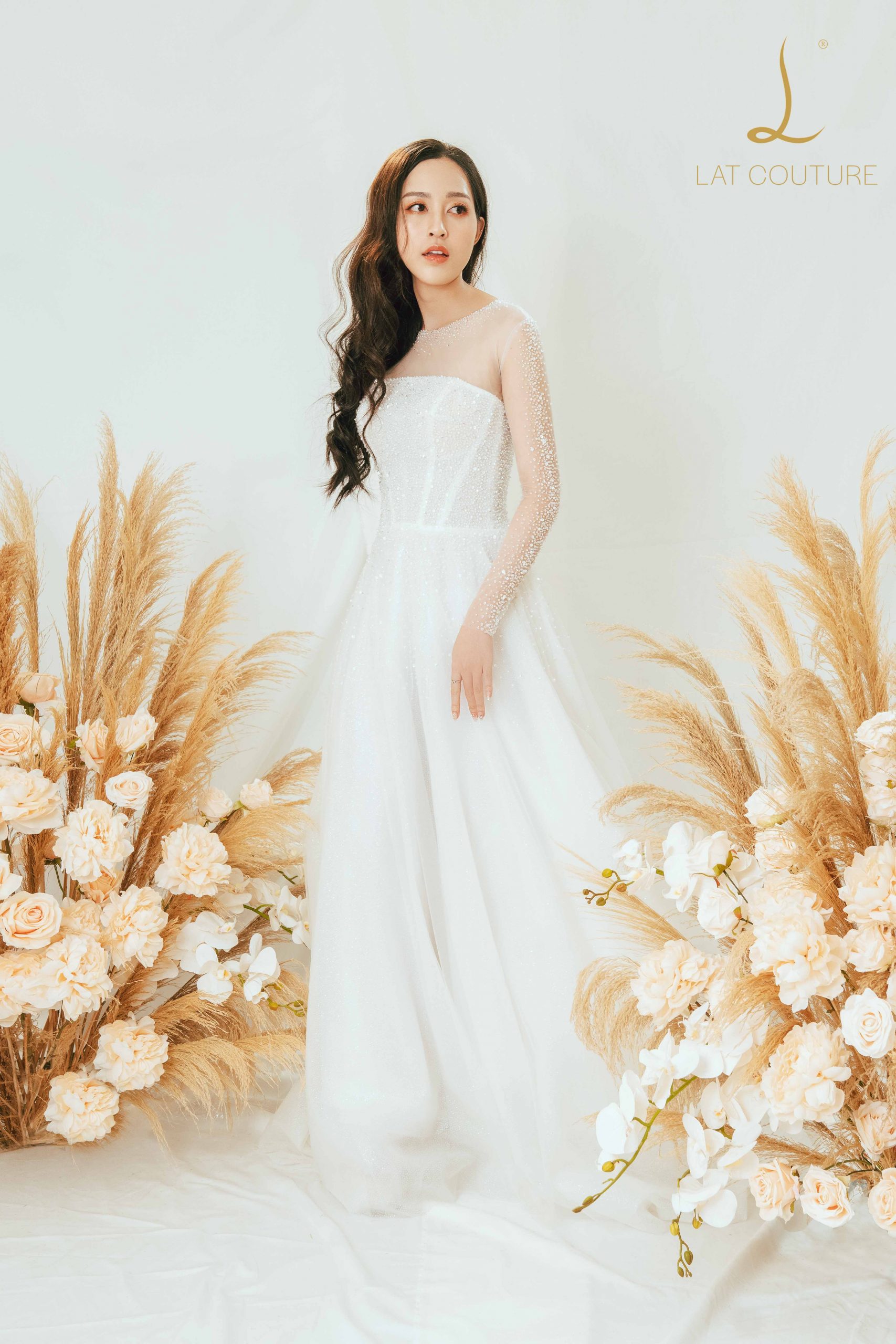 Váy cưới thiết kế riêng Hà Trang