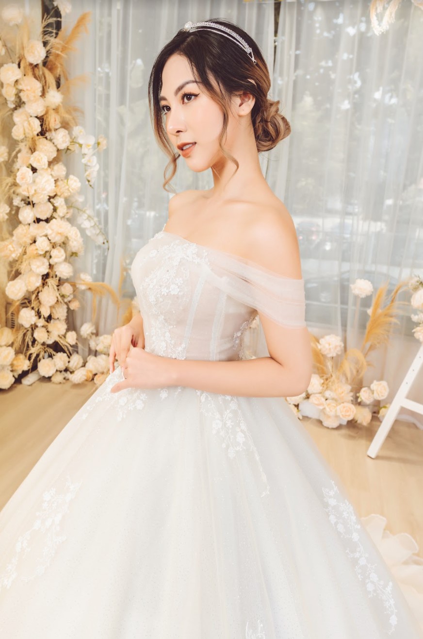 Váy cưới thiết kế riêng Luxury 04